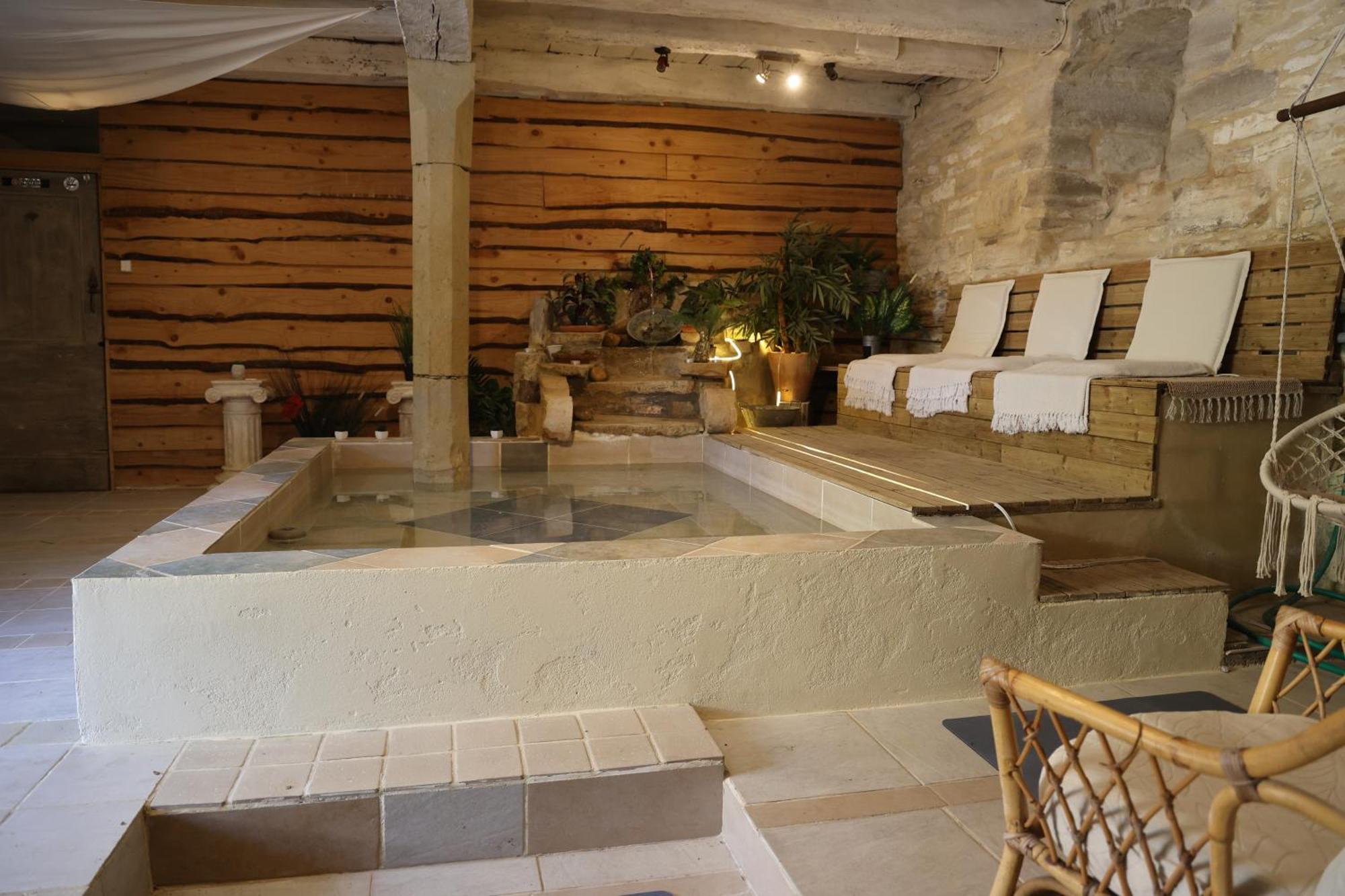 Vakantiehuis Chateau De St Chamarand - Grand & Petit Saint-Chamarand