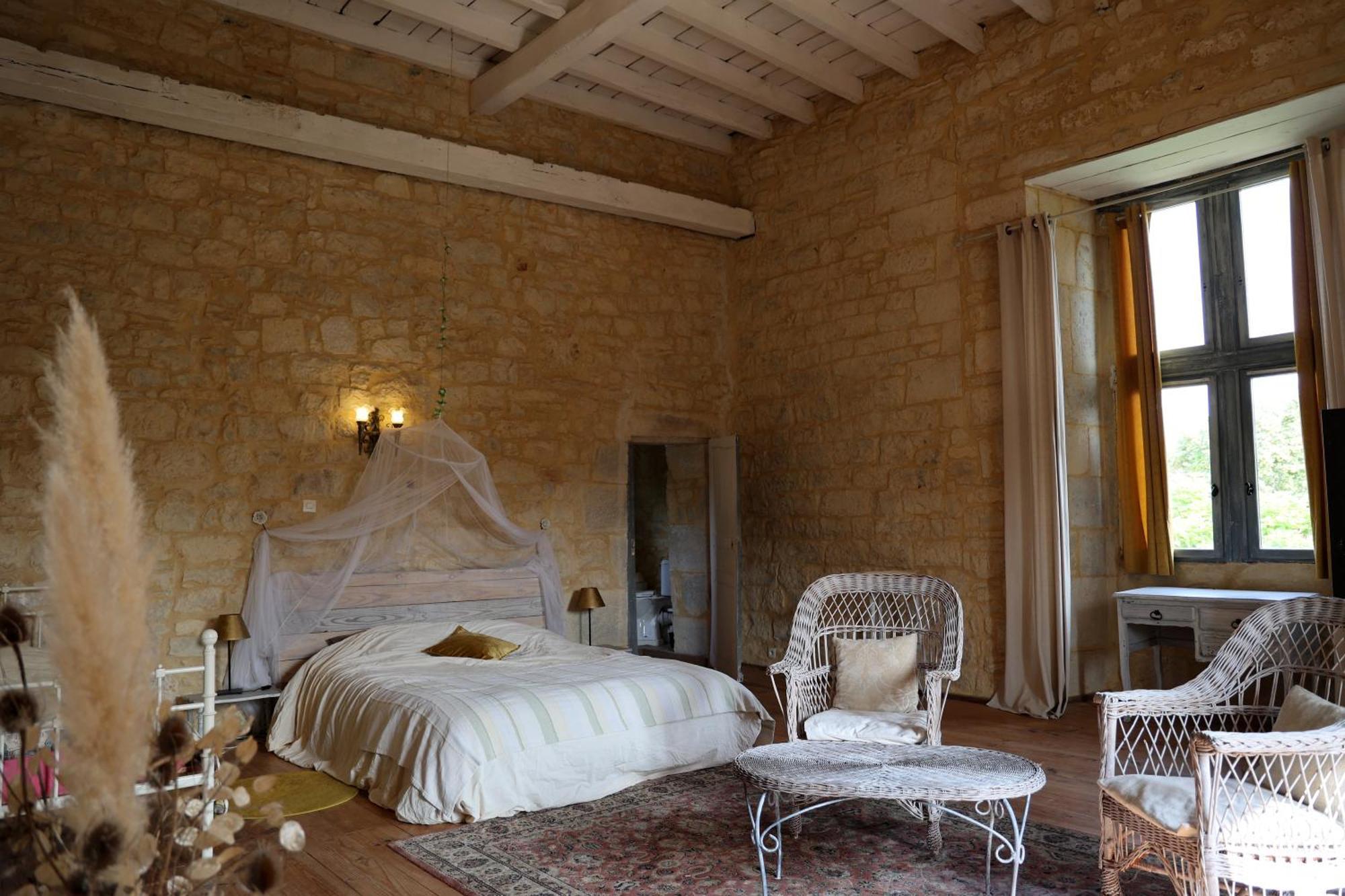 Chateau De St Chamarand - Grand & Petit * Saint-Chamarand