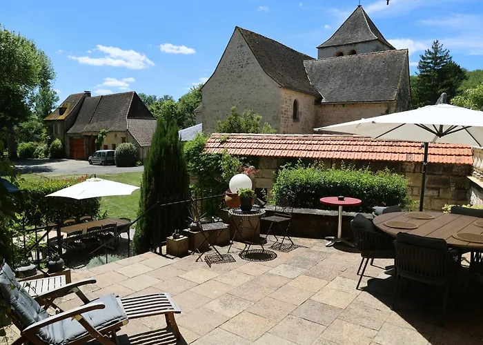 Chateau De St Chamarand - Grand & Petit Gites