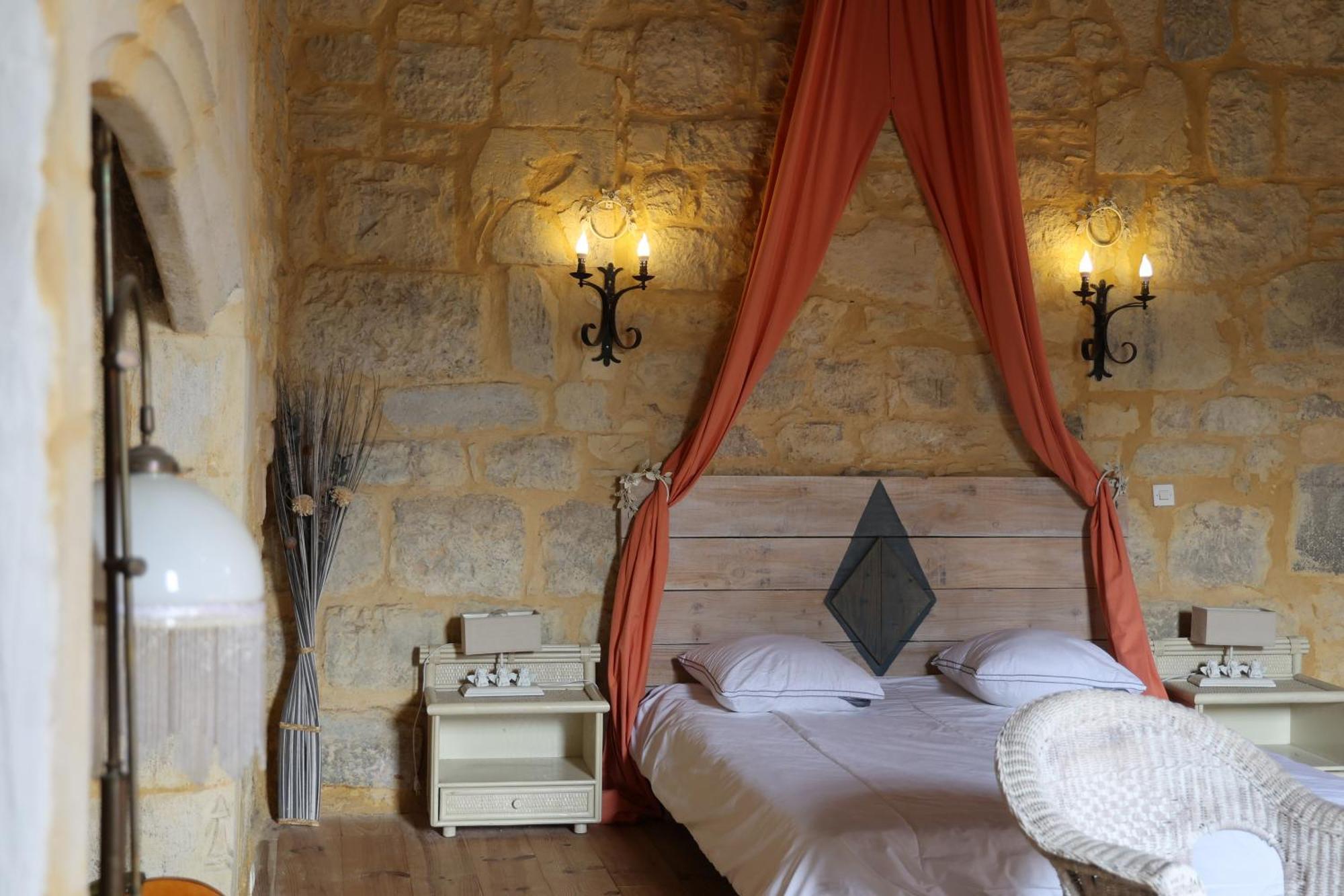 Chateau De St Chamarand - Grand & Petit Ferienhaus Saint-Chamarand